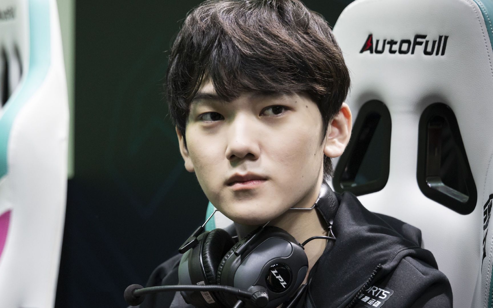 AYX-关于JackeyLove赛事官方发布势不可挡新规，DWG争议不断！的信息