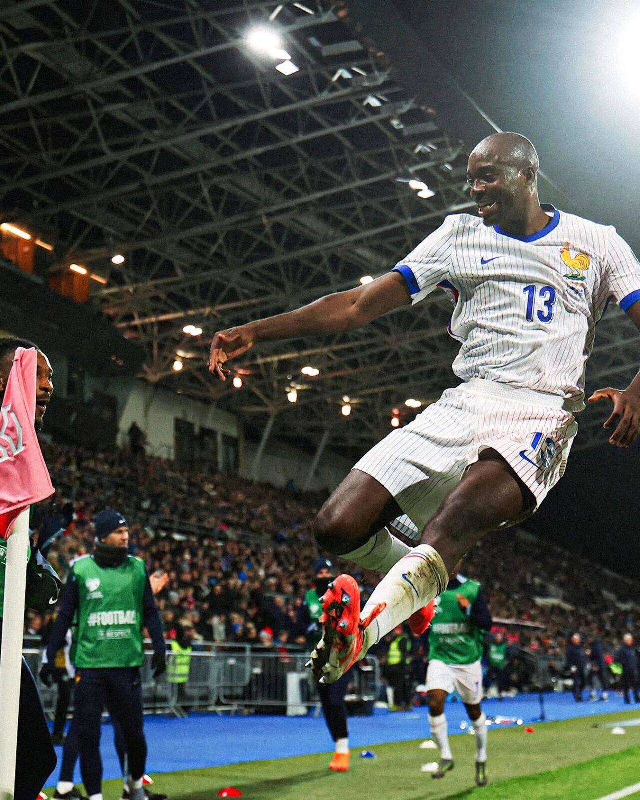  德布劳内防守怎么样 